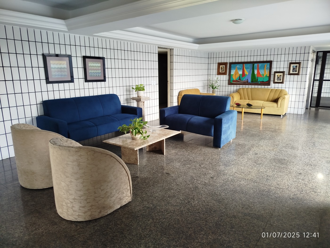Apartamento para alugar com 3 quartos, 197m² - Foto 12