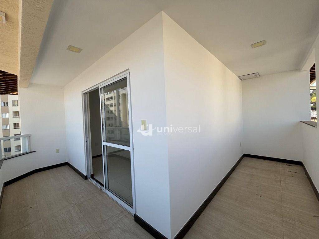 Casa, 3 quartos, 220 m² - Foto 2