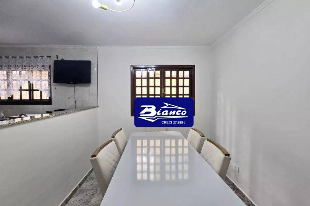 Sobrado, 3 quartos, 220 m² - Foto 4