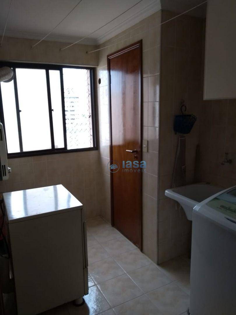 Apartamento à venda com 3 quartos, 140m² - Foto 26