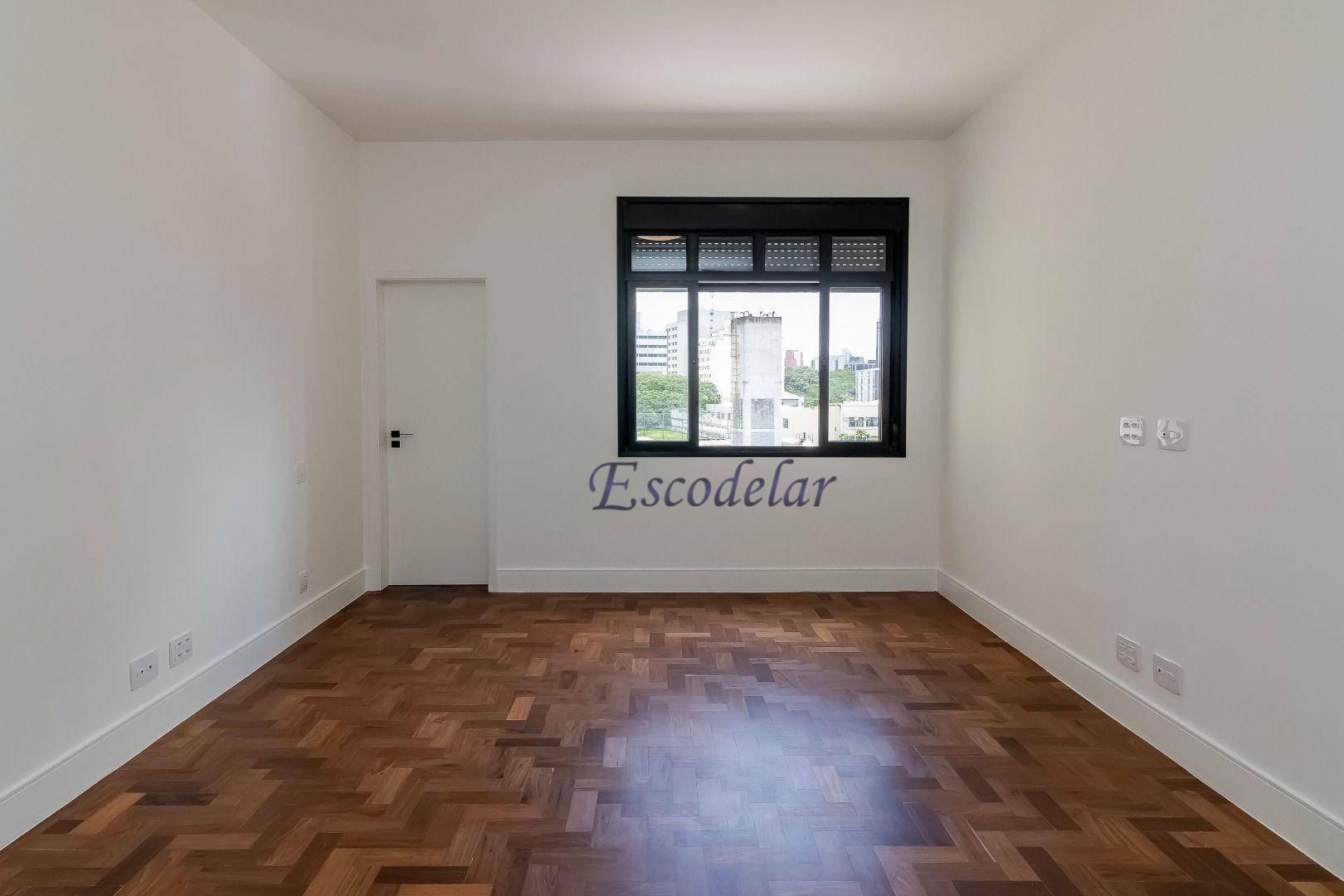 Apartamento à venda com 3 quartos, 212m² - Foto 8