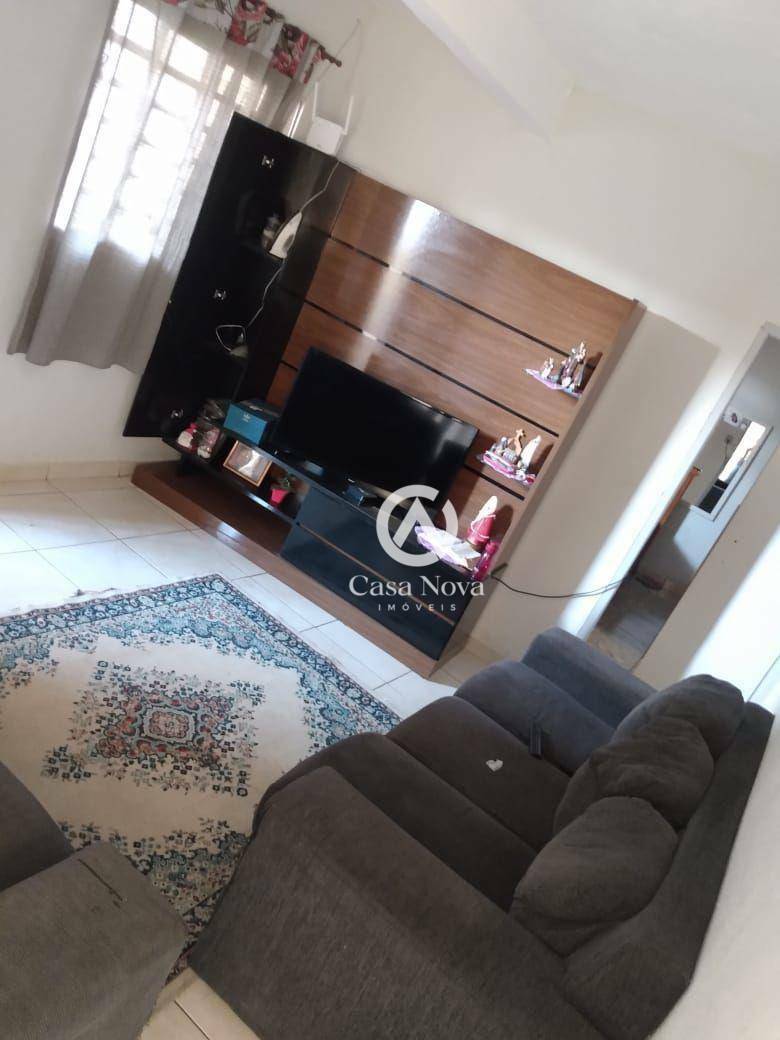 Casa à venda com 3 quartos, 150m² - Foto 4