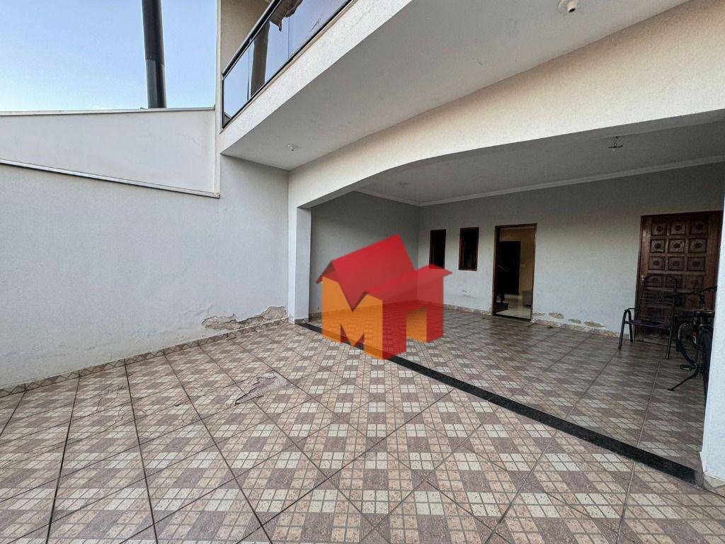 Casa à venda com 3 quartos, 200m² - Foto 27