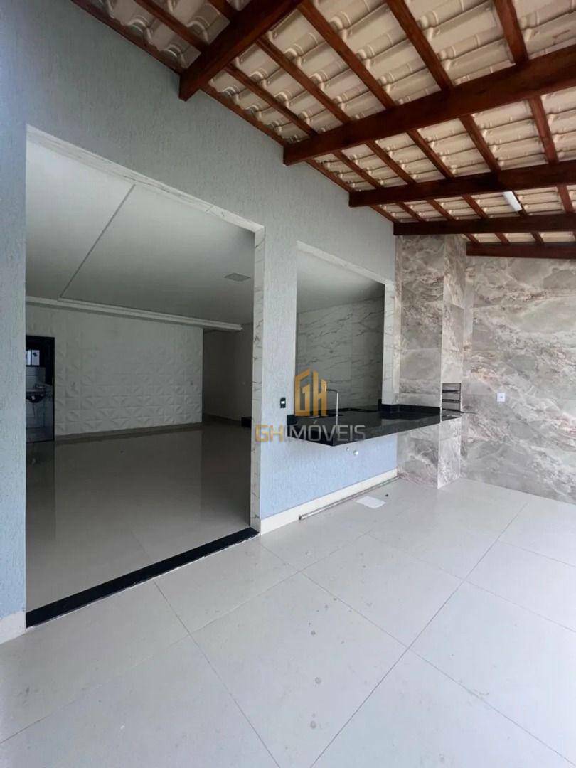 Sobrado à venda com 4 quartos, 210m² - Foto 1