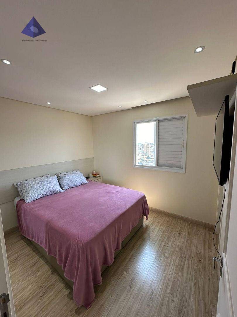 Apartamento para alugar com 3 quartos, 72m² - Foto 11