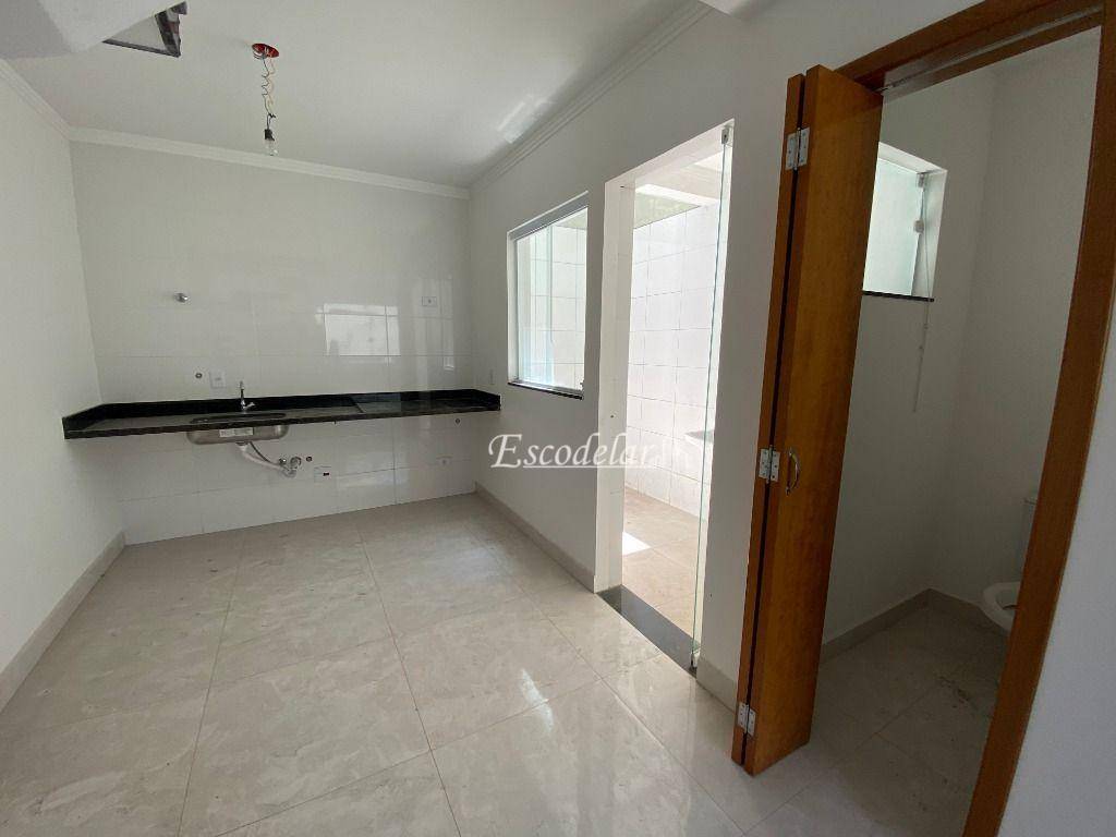 Casa para alugar com 2 quartos, 75m² - Foto 3