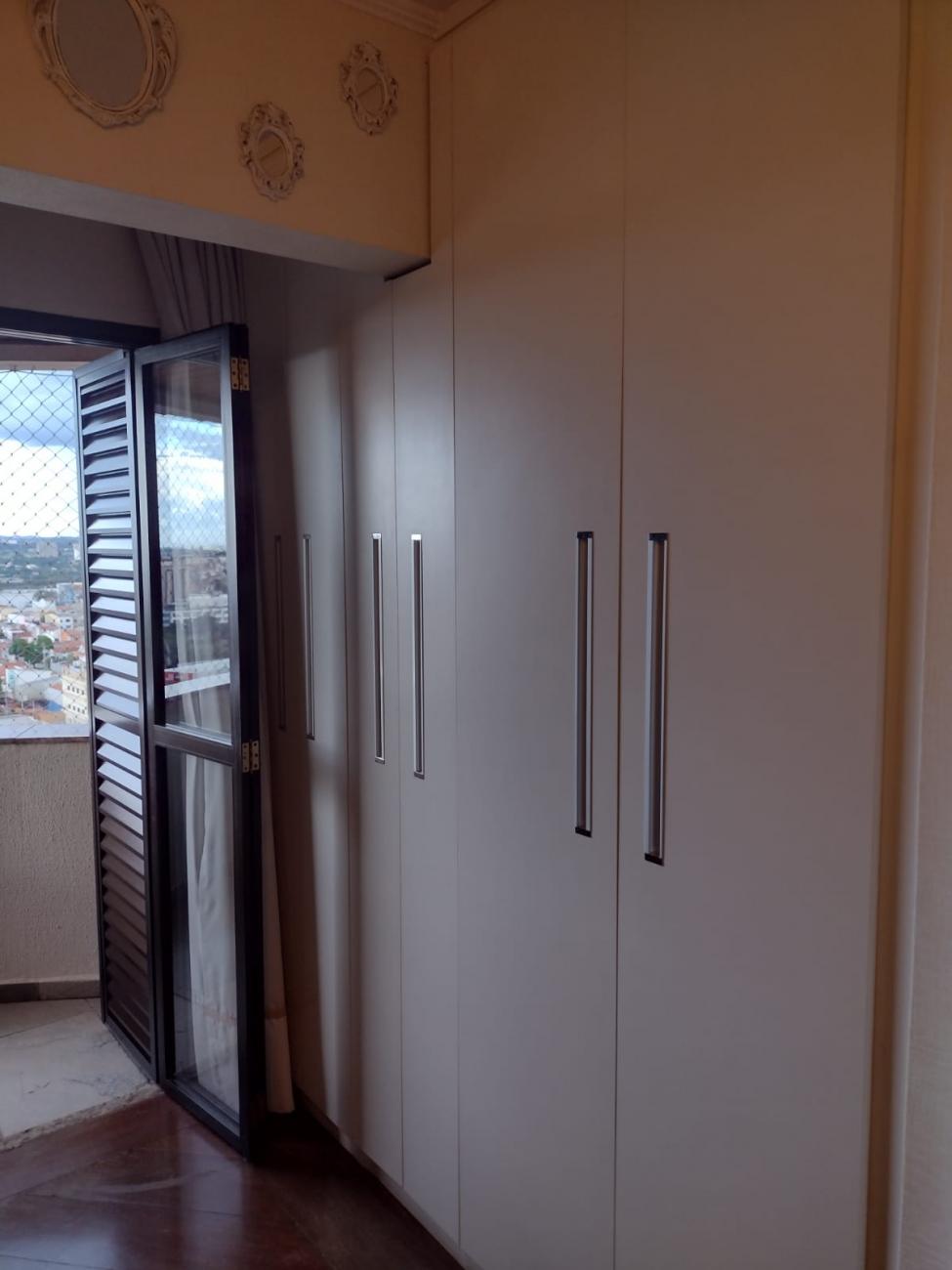 Apartamento à venda com 3 quartos, 133m² - Foto 18