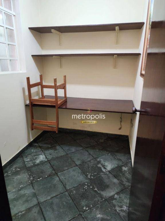 Sobrado à venda e aluguel com 3 quartos, 202m² - Foto 8