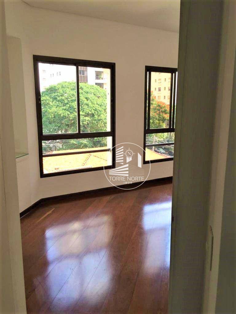 Apartamento para alugar com 3 quartos, 285m² - Foto 4