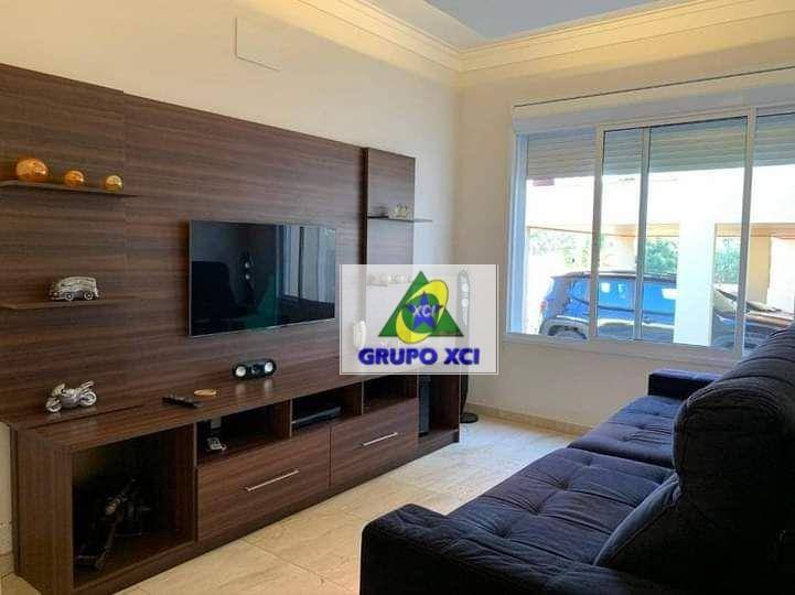 Casa de Condomínio à venda com 3 quartos, 330m² - Foto 2