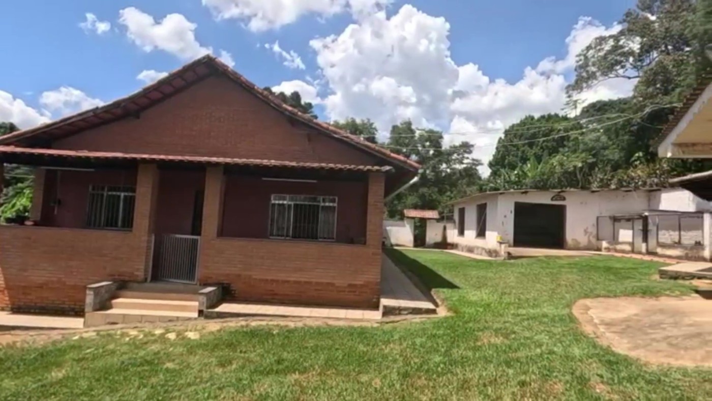 Chácara à venda com 4 quartos, 6100m² - Foto 4