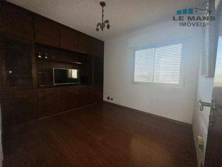 Apartamento à venda com 3 quartos, 165m² - Foto 13