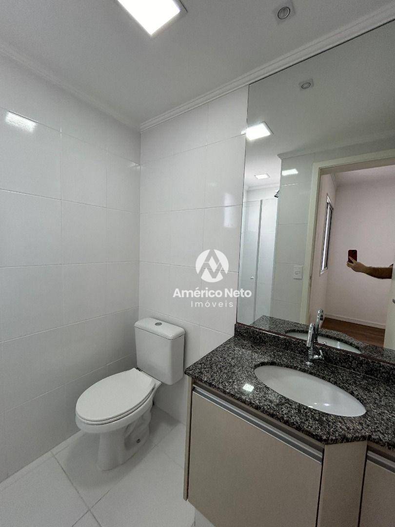 Apartamento à venda com 2 quartos, 79m² - Foto 27