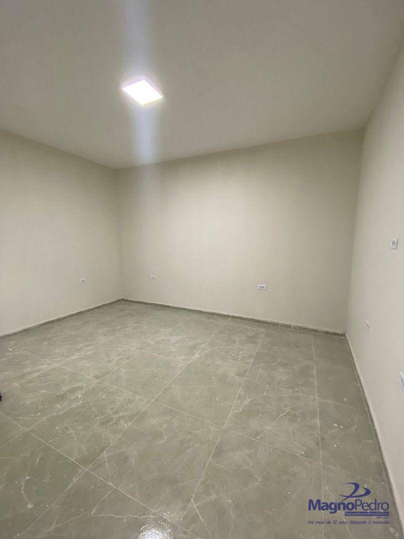 Casa para alugar com 2 quartos, 115m² - Foto 6