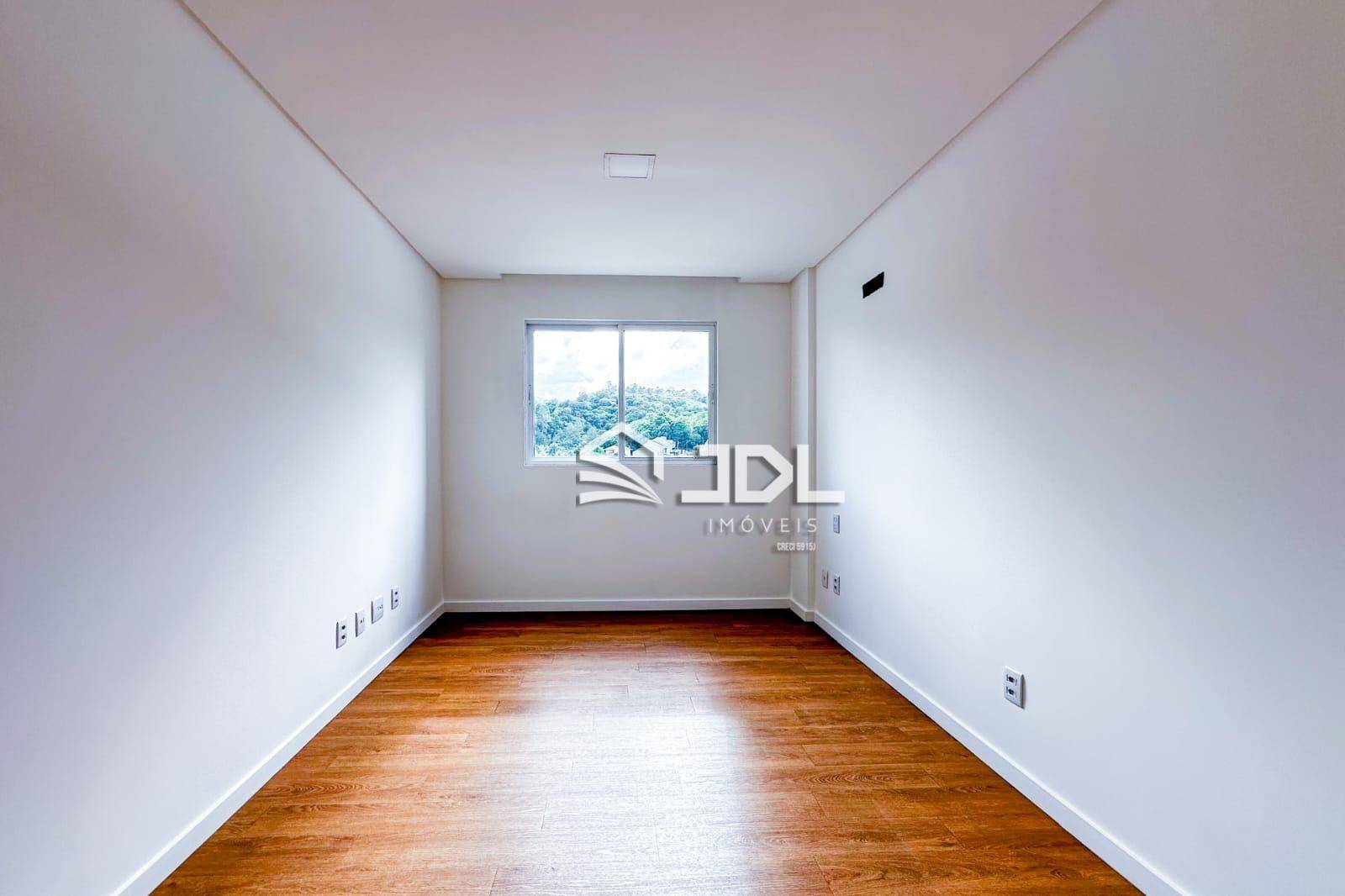 Apartamento à venda com 2 quartos, 78m² - Foto 9