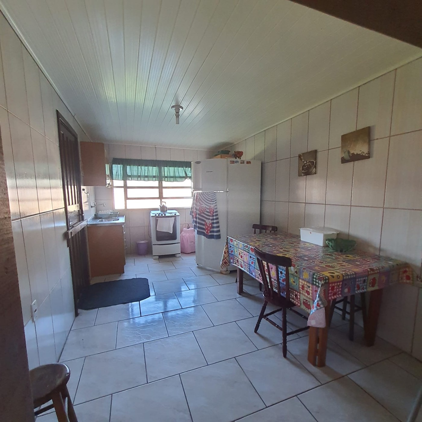 Casa à venda com 2 quartos, 300m² - Foto 5