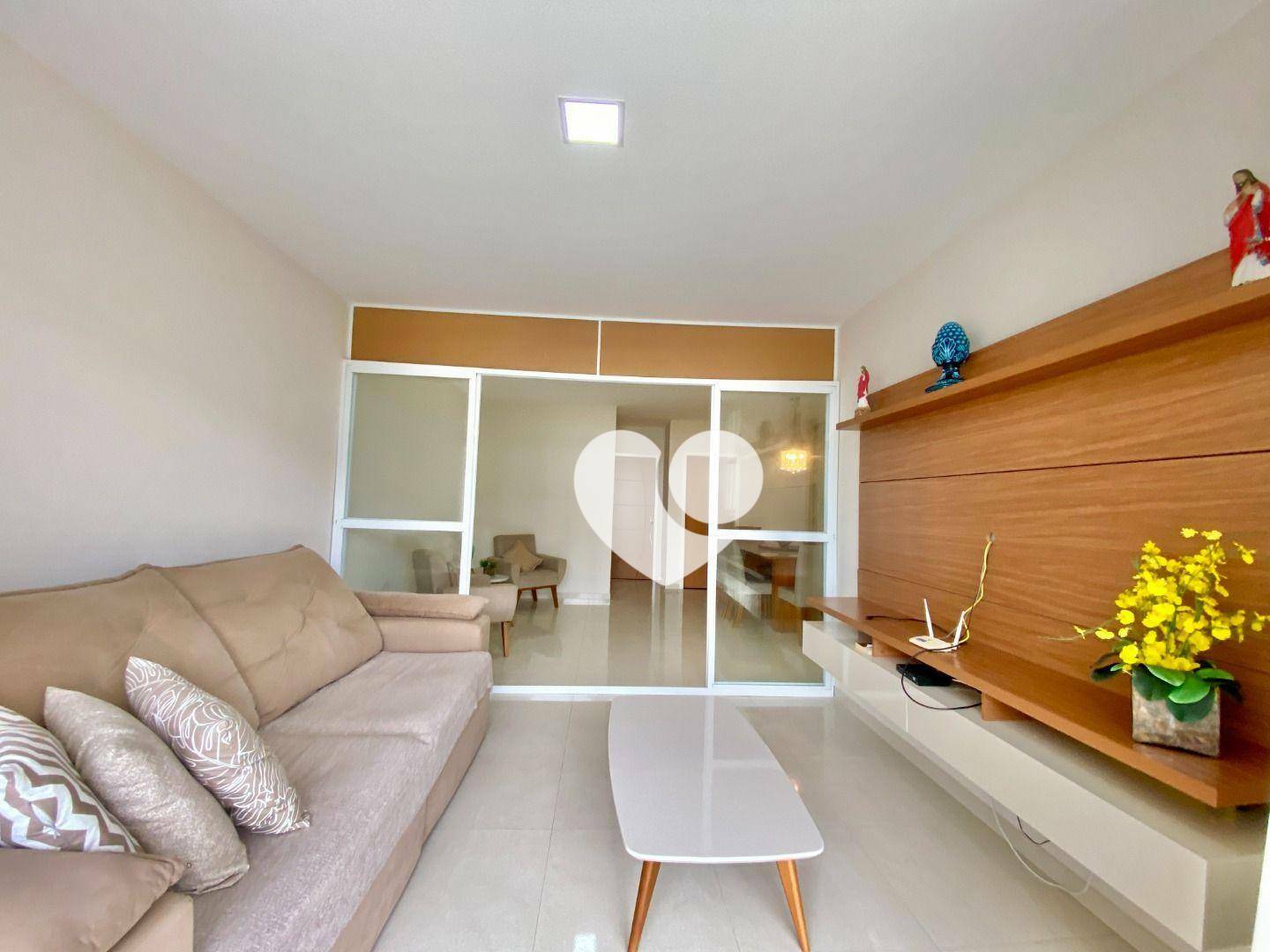 Apartamento à venda com 3 quartos, 95m² - Foto 18