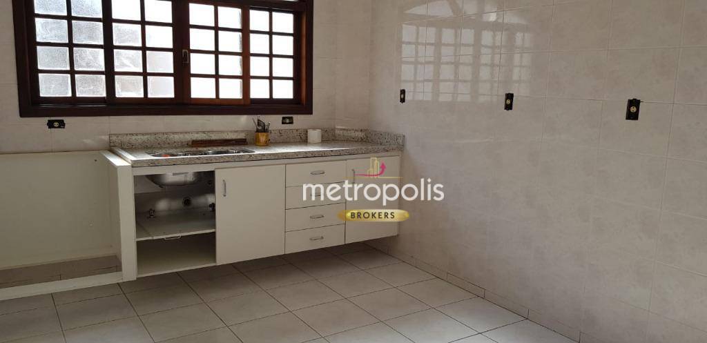 Sobrado à venda com 3 quartos, 250m² - Foto 3