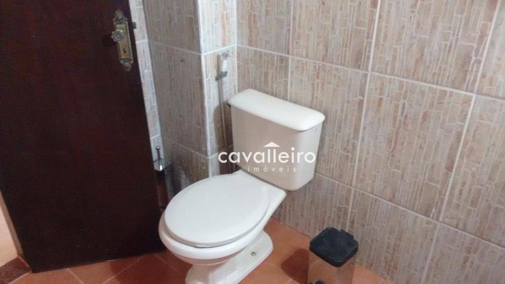 Casa à venda com 3 quartos, 307m² - Foto 13