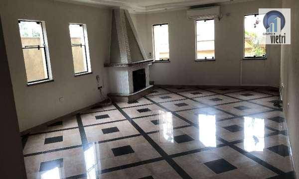 Sobrado à venda com 3 quartos, 300m² - Foto 4