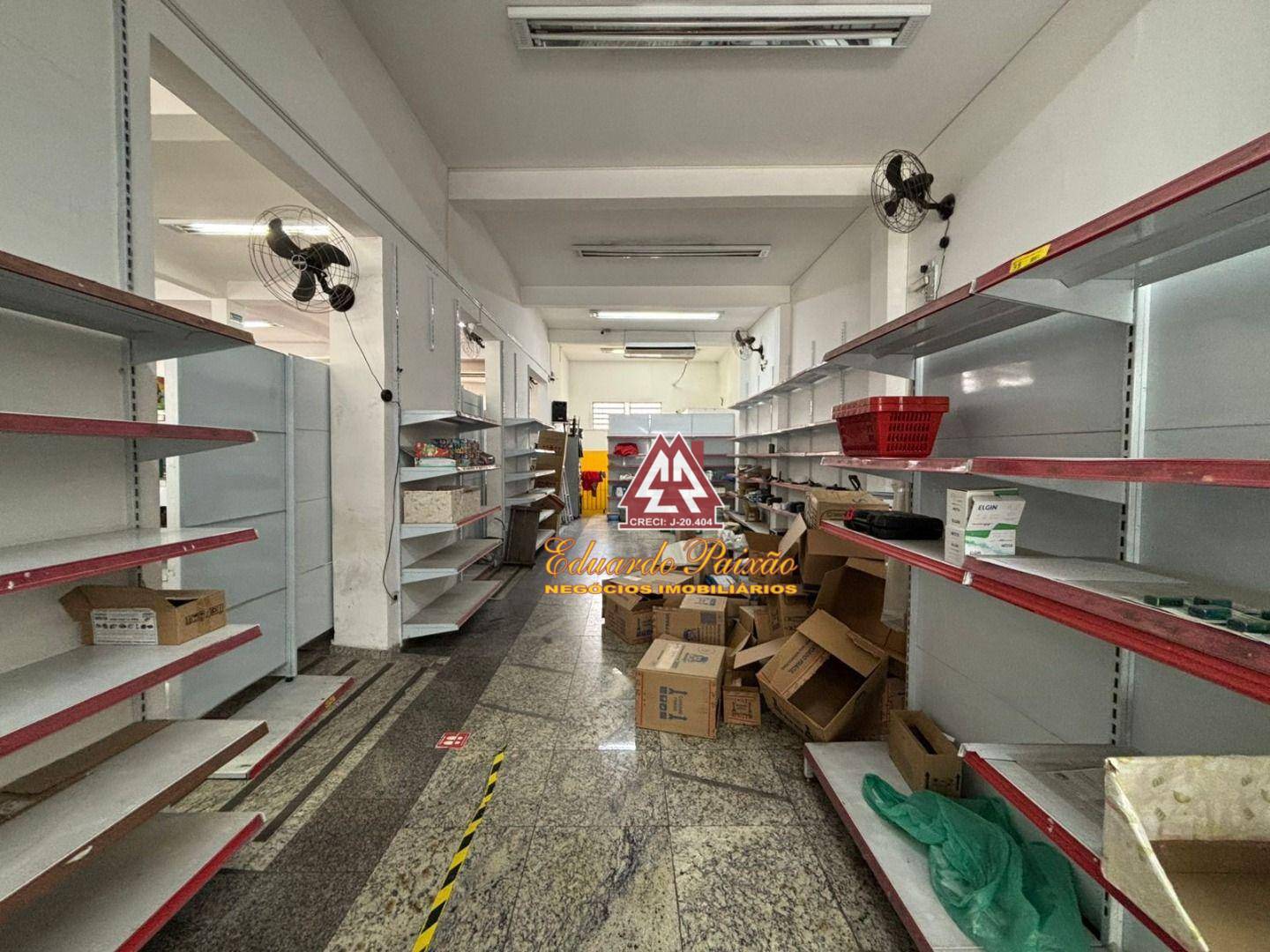 Loja-Salão, 150 m² - Foto 1