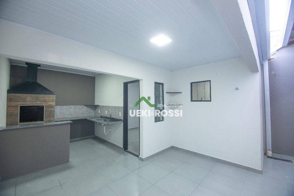 Casa à venda com 4 quartos, 135m² - Foto 15