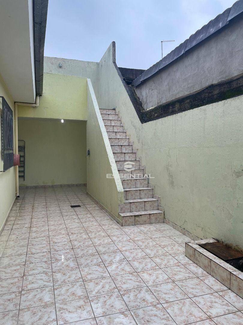 Casa à venda e aluguel com 3 quartos, 150m² - Foto 23