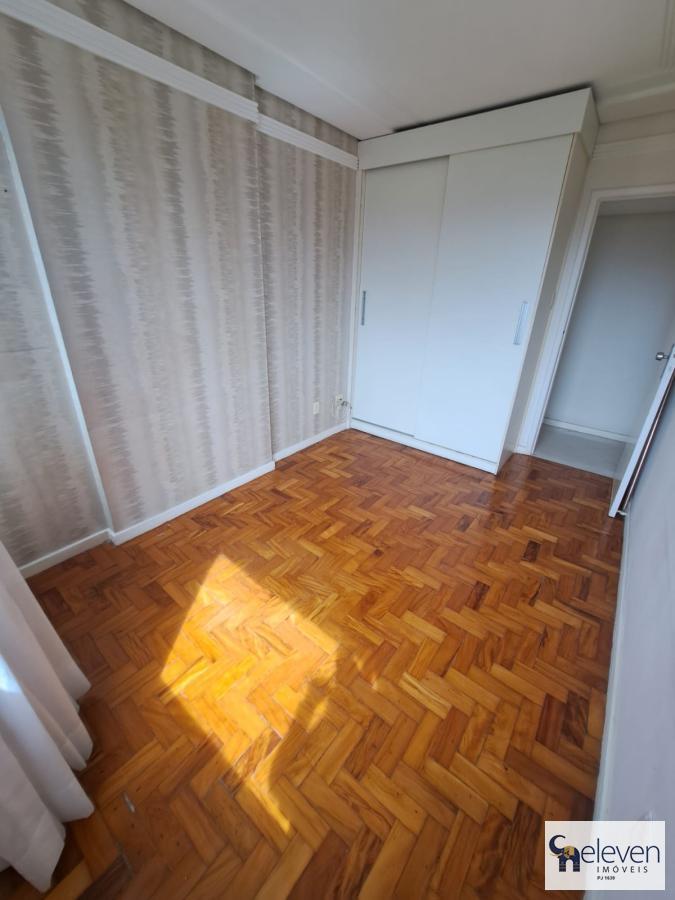 Apartamento à venda com 4 quartos, 145m² - Foto 5