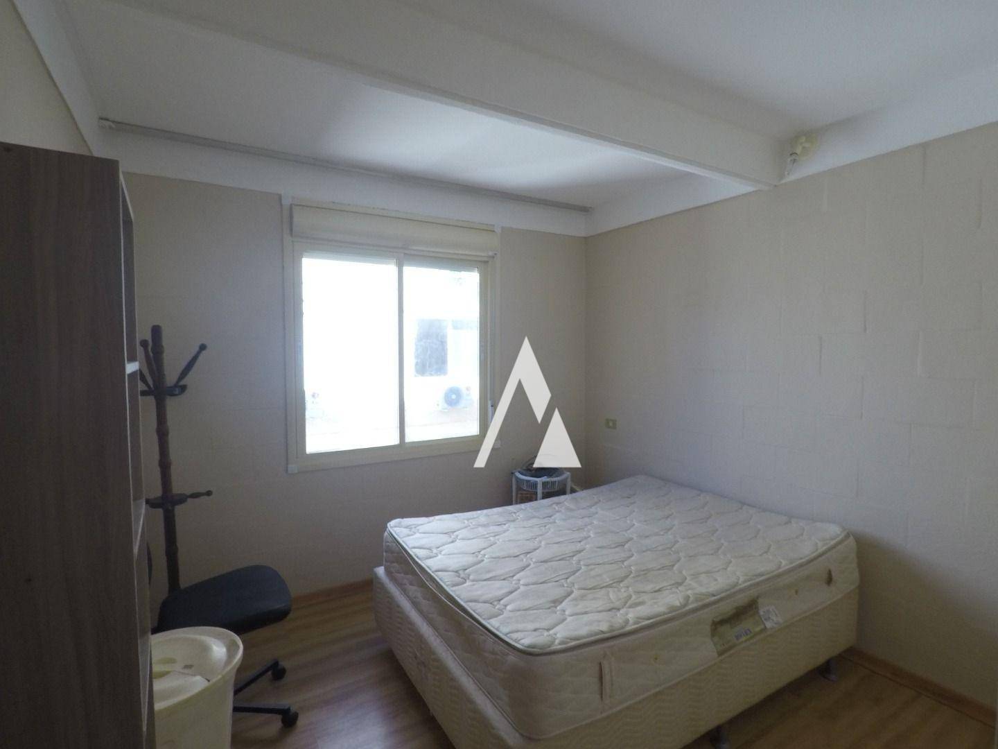 Apartamento para alugar com 2 quartos, 60m² - Foto 12