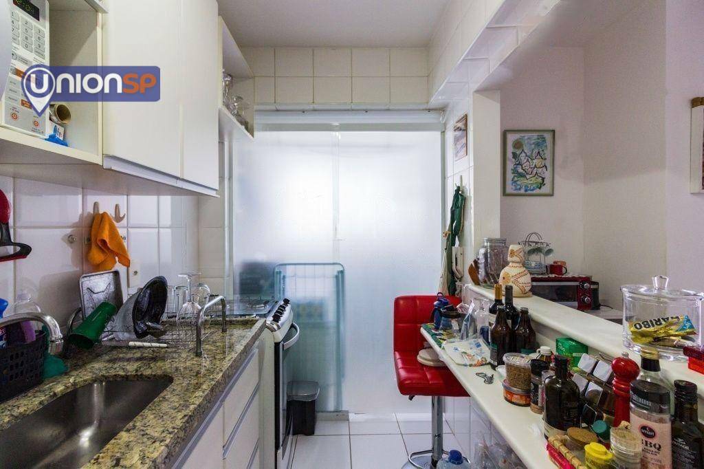 Apartamento à venda com 2 quartos, 64m² - Foto 13