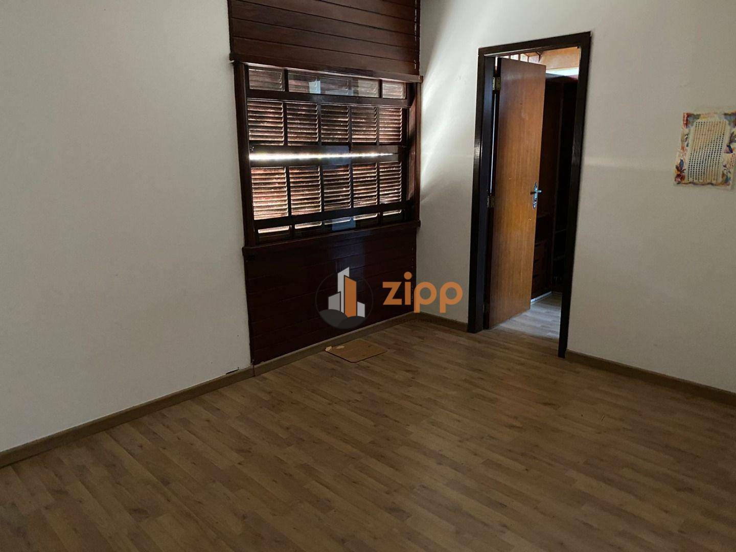 Sobrado à venda com 3 quartos, 200m² - Foto 9