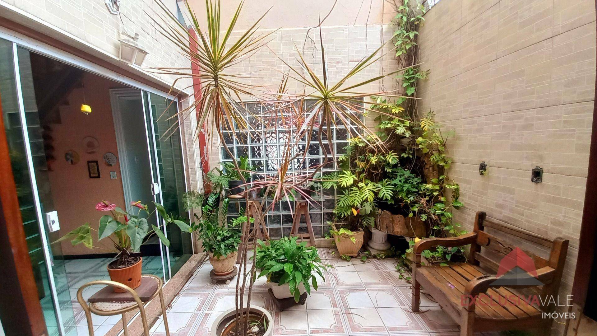 Casa à venda com 6 quartos, 356m² - Foto 46