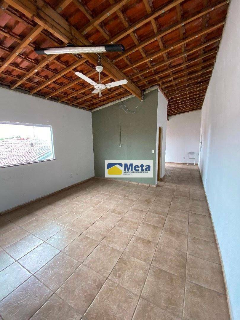 Casa à venda com 3 quartos, 180m² - Foto 23