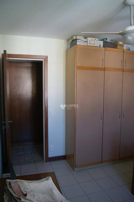 Apartamento à venda com 4 quartos, 151m² - Foto 10