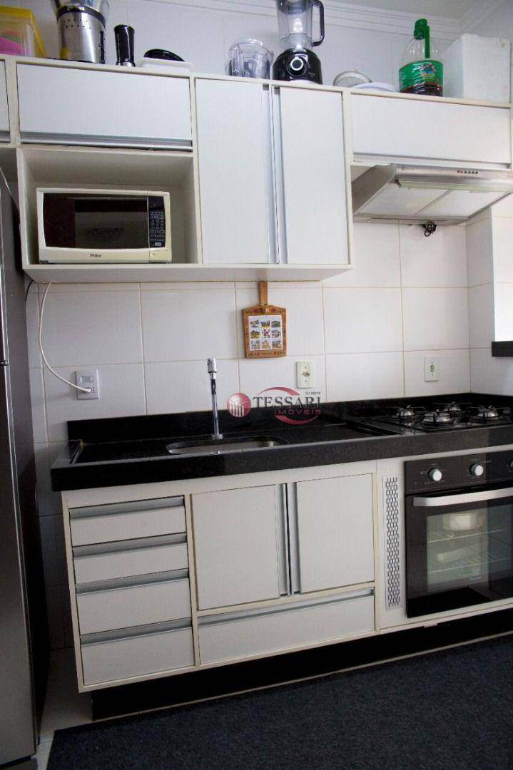 Apartamento à venda com 3 quartos, 74m² - Foto 14