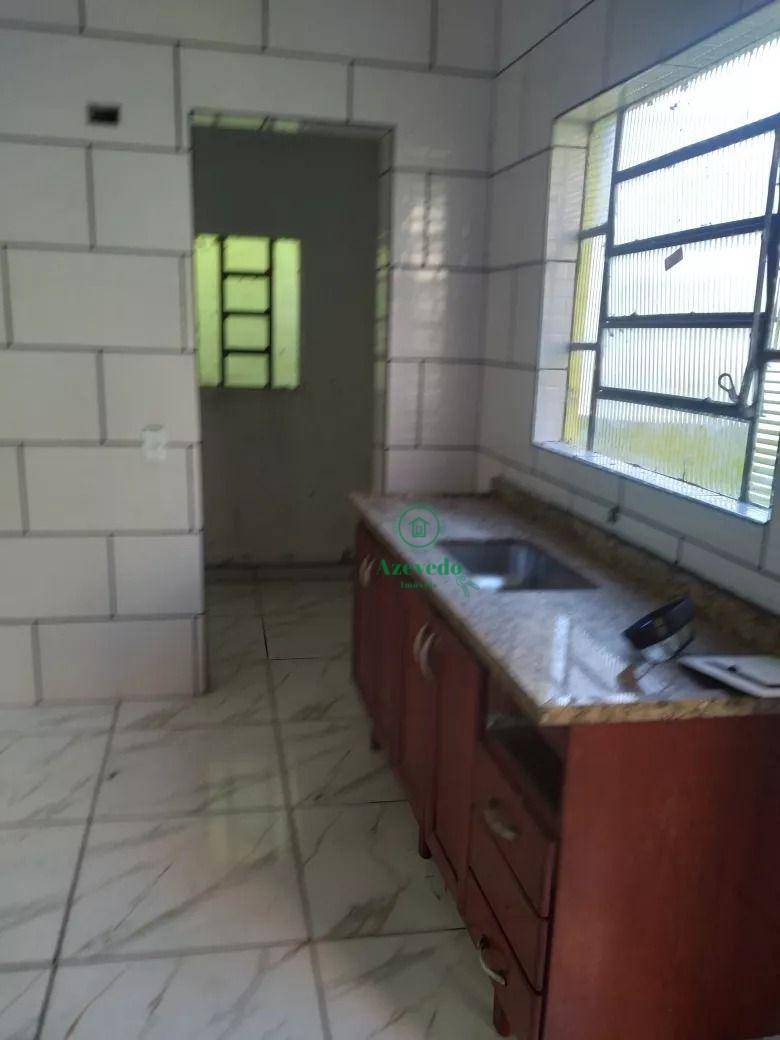 Casa à venda com 5 quartos, 150m² - Foto 9