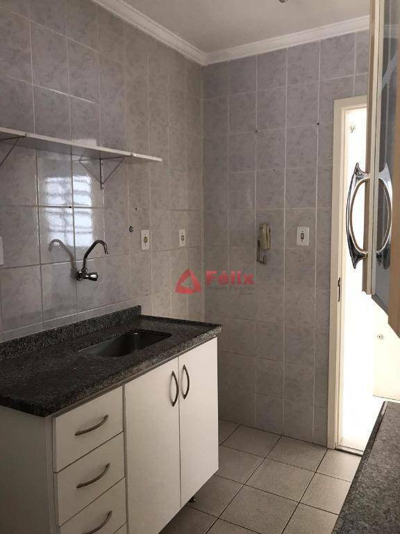 Apartamento para alugar com 1 quarto, 37m² - Foto 5