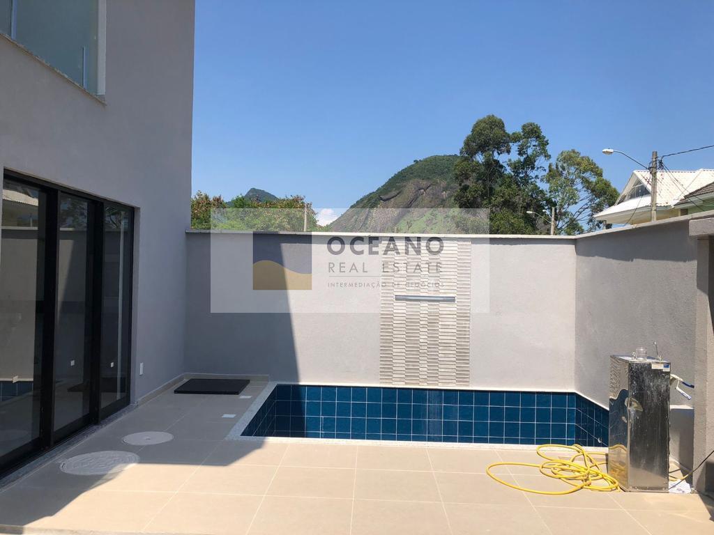 Casa de Condomínio à venda com 4 quartos, 240m² - Foto 3