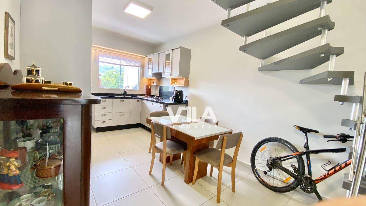 Sobrado para alugar com 2 quartos, 72m² - Foto 5