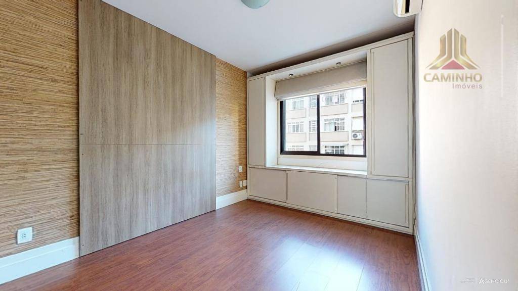 Apartamento à venda com 2 quartos, 69m² - Foto 30