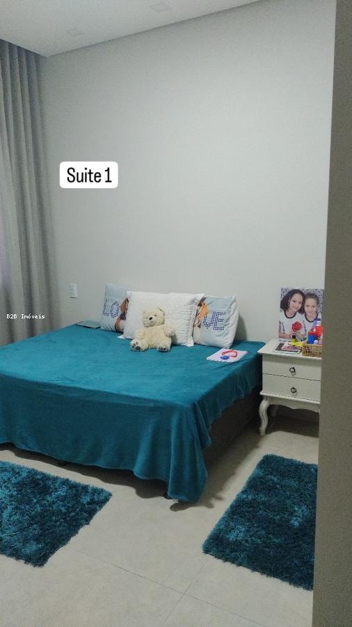 Casa de Condomínio à venda com 3 quartos, 185m² - Foto 33