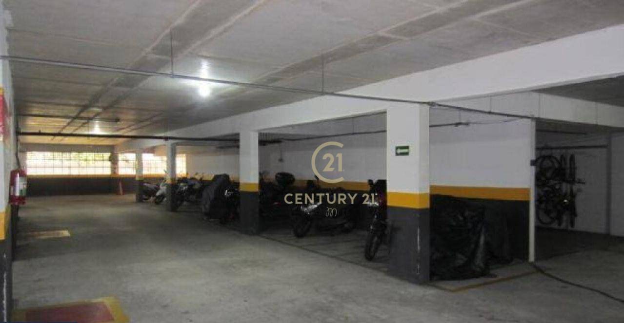 Apartamento à venda com 3 quartos, 83m² - Foto 27