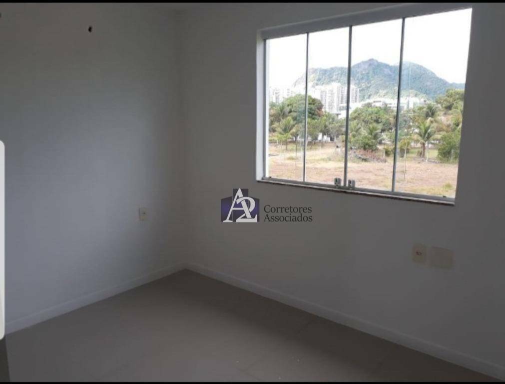 Casa à venda com 4 quartos, 300M2 - Foto 5