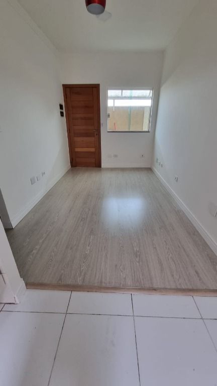 Apartamento à venda com 2 quartos, 44m² - Foto 9