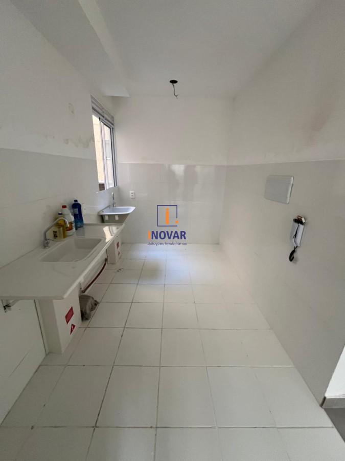 Apartamento à venda com 2 quartos, 42m² - Foto 7