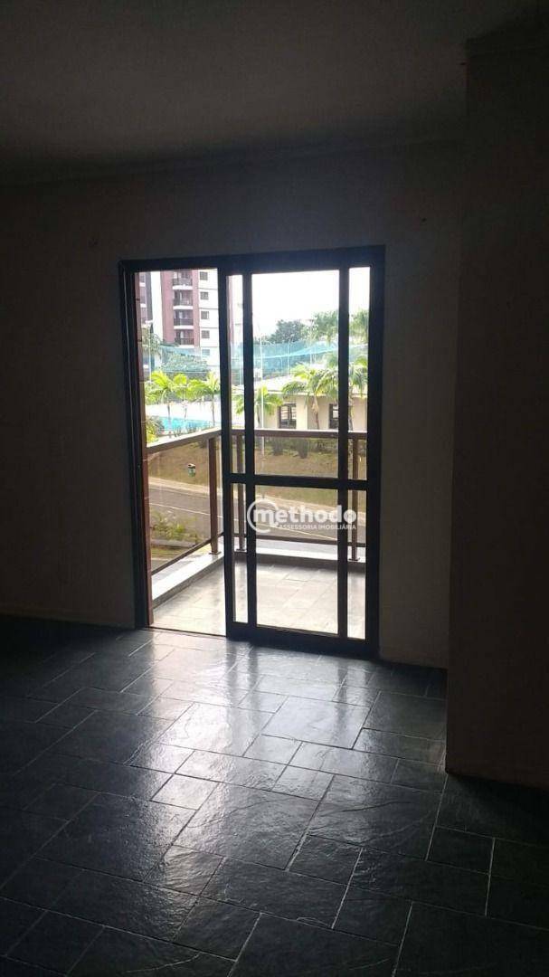 Apartamento para alugar com 3 quartos, 93m² - Foto 8