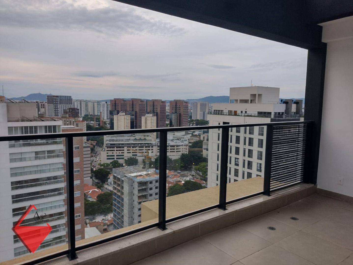 Apartamento à venda com 3 quartos, 219m² - Foto 2