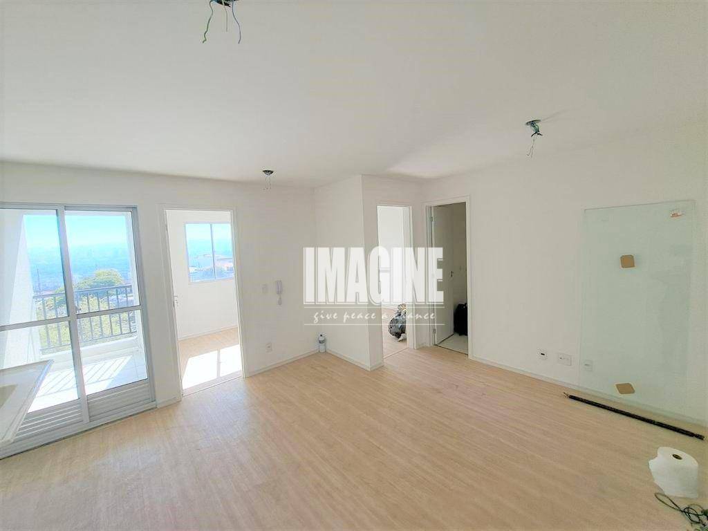 Apartamento à venda com 2 quartos, 39m² - Foto 3