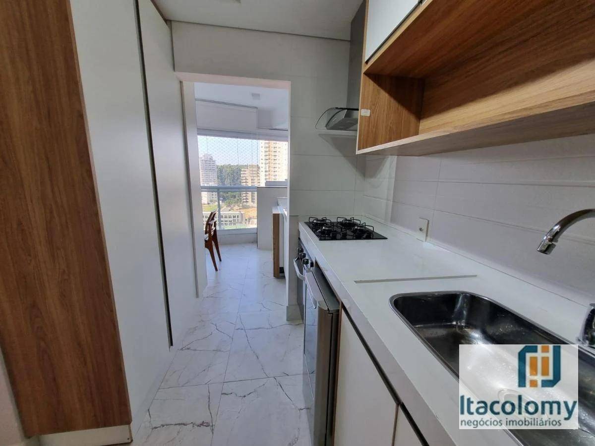 Apartamento à venda com 2 quartos, 66m² - Foto 11