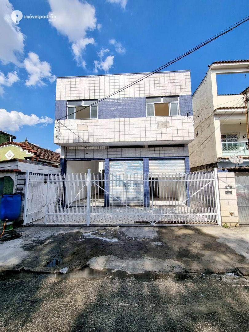 Apartamento à venda com 2 quartos, 70m² - Foto 2